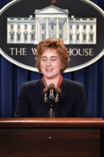 U.S. Press Secretary Dee Dee Myers briefing the press, White House, Washington, D.C., USA, Ralph