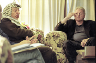 U.S. President Bill Clinton meeting with Palestinian Authority Chairman Yasser Arafat at Camp David