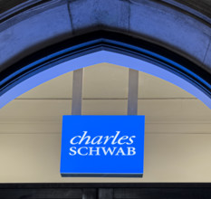 Charles Schwab & Company, Inc., retail branch, building exterior, detail, 915 Broadway, Manhattan,