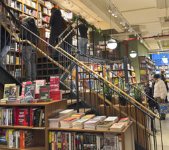 Customers in bookstore, Soho, Manhattan, New York City, New York, USA