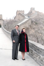 U.S. President Ronald Reagan and U.S. First Lady Nancy Reagan visiting the Great Wall during their