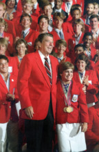 U.S. President Ronald Reagan with U.S. gymnast Mary Lou Retton and 1984 United States Olympic team,