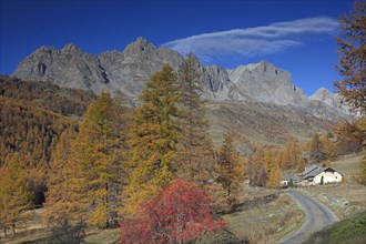 Névache en automne, Vallée de la Clarée, Hautes-Alpes