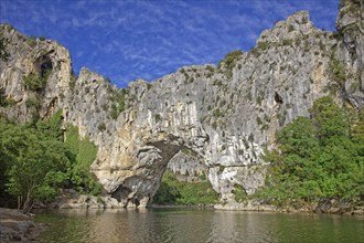 Vallon-Pont-d'Arc, Ardèche