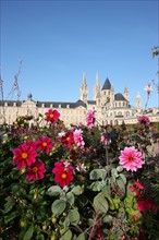 France, Normandie, calvados, caen, abbaye aux hommes, jardin, fleurs, mairie, hotel de ville