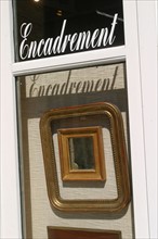 France, Normandie, calvados, Honfleur, galerie, boutique d'encadrement,