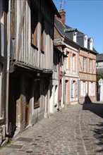 France, Haute Normandie, eure, bernay, habitat traditionnel, paves, colombages, maisons a pans de bois,