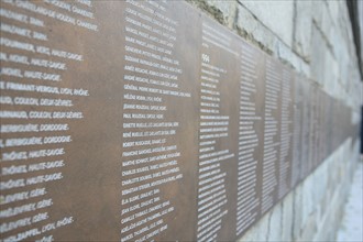 France, Paris 4e, le marais, memorial de la Shoah, rue geoffroy L'asnier, etoile de david, seconde guerre mondiale, memoire, le mur des justes