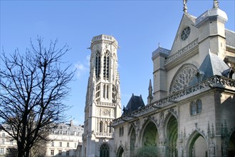 France, Paris 1e, eglise st germain l'auxerrois et tour, art gothique,