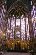 France, Paris 1e, enceinte du palais de justice, la sainte chapelle, monument historique, art gothique, 
chapelle haute, vitraux,