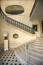 France, Paris 3e, le marais, hotel particulier, Hotel Le Peletier de Saint Fargeau, musee carnavalet, escalier, tableaux de Victor Navlet