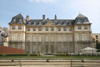 France, Paris 3e, le marais, rue vieille du temple, hotel Sale, musee picasso, facade cote jardin,