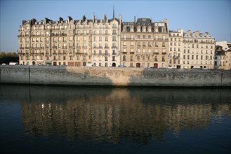 France, quai aux fleurs