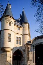 France, Paris 3e, le marais, tours de l'hotel de clisson, rue des archives, vestige medieval du 15e siecle,