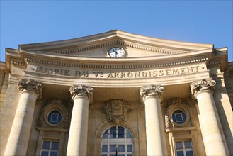 France, Paris 5e, place du pantheon, place des grands hommes, mairie du 5e, facade,