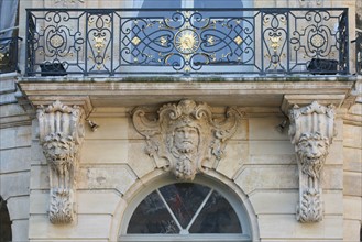 France, Paris 7e, hotel particulier, Hotel de Matignon, 56 rue de Varenne, 1er ministre, facade sur cour, detail corps central