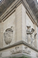 France, Paris 7e, fontaine de Mars, rue saint dominique, detail bas relief,