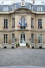 France, Paris 9e, mairie du 9e, 6 rue drouot, hotel particulier, hotel d'Augny, facade sur cour