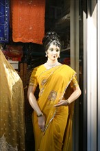 France, Paris 10e, rue du faubourg saint denis, communaute indienne, boutique, vetements, sari,