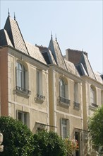 France, Paris 13e, maisons rue du Dr Leray, pavillons identiques, toitures en fer de hache,