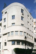 France, Paris 16e, college montmorency, 15 rue H Heine, architecte pol abraham,