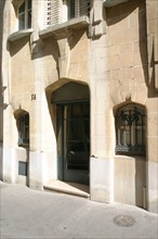 France, Paris 16e, immeuble 38 rue Greuze architecte Hector Guimard, entree,