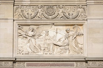 France, Paris 1e, jardin des tuileries Arc de triomphe du carousel, detail d'un bas relief, sculpture,