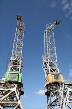 France: Normandie, Seine Maritime, vallee de la Seine, grand port de mer de Rouen, presqu'ile Elie, grues,