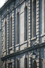 France, Bretagne, Cotes d'Armor, saint brieuc, flanc de l'hotel de ville, construction de pierre, mairie,