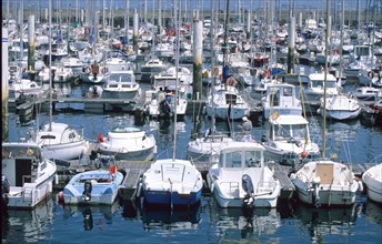 France, Basse Normandie, Manche, Cotentin, Cherbourg, port chantereyne, plaisance, voiliers, navigation,