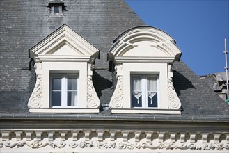 France, Bretagne, Ille et Vilaine, rennes, rue de la monnaie, hotel Bouexic de pinieuc 1631, lucarnes de formes differentes