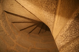 France, Bretagne, Morbihan, Vannes, golfe du Morbihan, remparts, escalier de la tour du connetable, expositions temporaires, vis d'escalier,