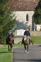 France, Basse Normandie, orne, pays d'auge ornais, randonnee a cheval autour de Medavy et de son chateau