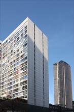 France, Paris 14e, Montparnasse, rue du Commandant Mouchotte, immeuble et Tour Montparnasse, architecture, fenetres,