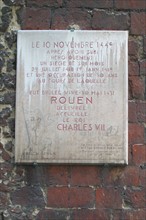France, Haute Normandie, Seine Maritime, Rouen, tour jeanne d'Arc, donjon, musee, histoire de france, plaque commemorative,
