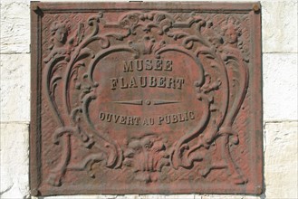 France, Haute Normandie, Seine Maritime, vallee de la Seine, canteleu, croisset, plaque de fonte du pavillon Flaubert, musee, vestige de la propriete de la famille de Gustave Flaubert