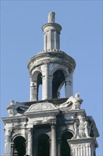 France, Haute Normandie, Seine Maritime, Rouen, fierte Saint-Romain, edicule renaissance, face a la halle aux toiles, colonnes, tour,