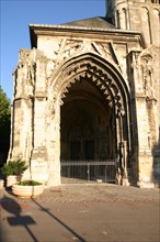 France, Haute Normandie, Seine Maritime, montivilliers, abbaye, art gothique, portail eglise abbatiale, entree,