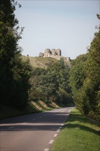 France, Haute Normandie, Seine maritime, arques la bataille, route au dessous du chateau d'arques,