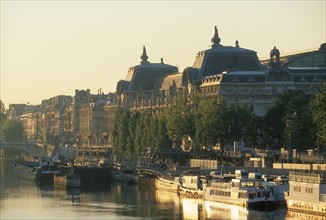 France, paris 7e, la seine, musee d'orsay, construction de la passerelle de solferino,