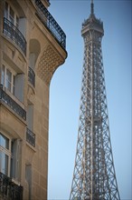 France, paris 7e, avenue rapp, square rapp, immeuble, tour eiffel, quartier ecole militaire, champ de mars, immobilier,