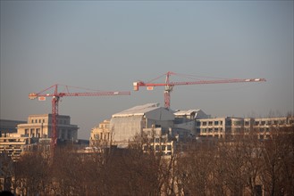 France, paris 8e, chantier, immobilier, colinne de chaillot, grues, grands travaux, batiment,