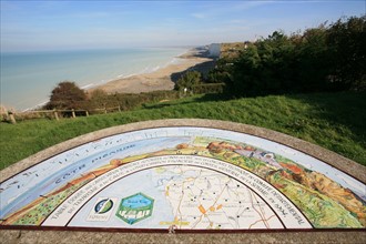 France, somme, entre picardie et Normandie, le bois de cise, vue sur la cote et les falaises, cote d'albatre, panorama, table d'orientation,