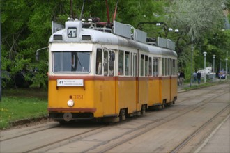 europe, Hongrie, budapest, tramway sur bem rakpart, Buda, transport en commun, circulation,
