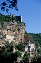 France, midi pyrenees, lot, rocamadour, vallee de la dordogne, village perche, habitat traditionnel, pierre, panorama, rocher,