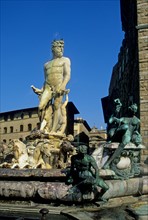 Italie, toscane, florence, firenze, renaissance italienne, place de la seigneurie, signoria, fontaine de neptune, statue, sculpture,