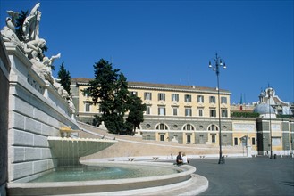 Italie, rome, piazza dei popolo, place du peuple, fontaine, eau, sculpture, maisons,