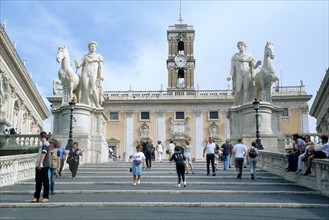 Italie, rome, capitole, escaliers, touristes, palais, statues, sculpture,