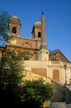 Italie, rome, piazza di spagna, place d'espagne, eglise de la trinite des morts, obelisque,