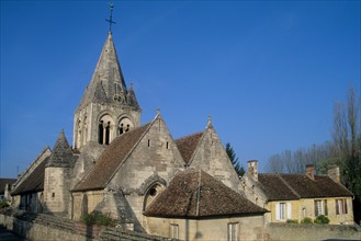 France, region picardie, oise, valois, village de saintines, eglise, edifice religieux,